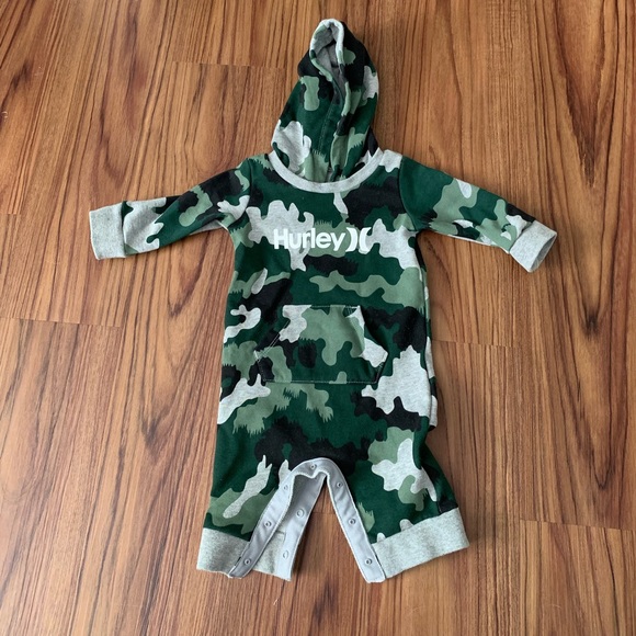 HURLEY hooded long sleeve romper - Picture 1 of 2